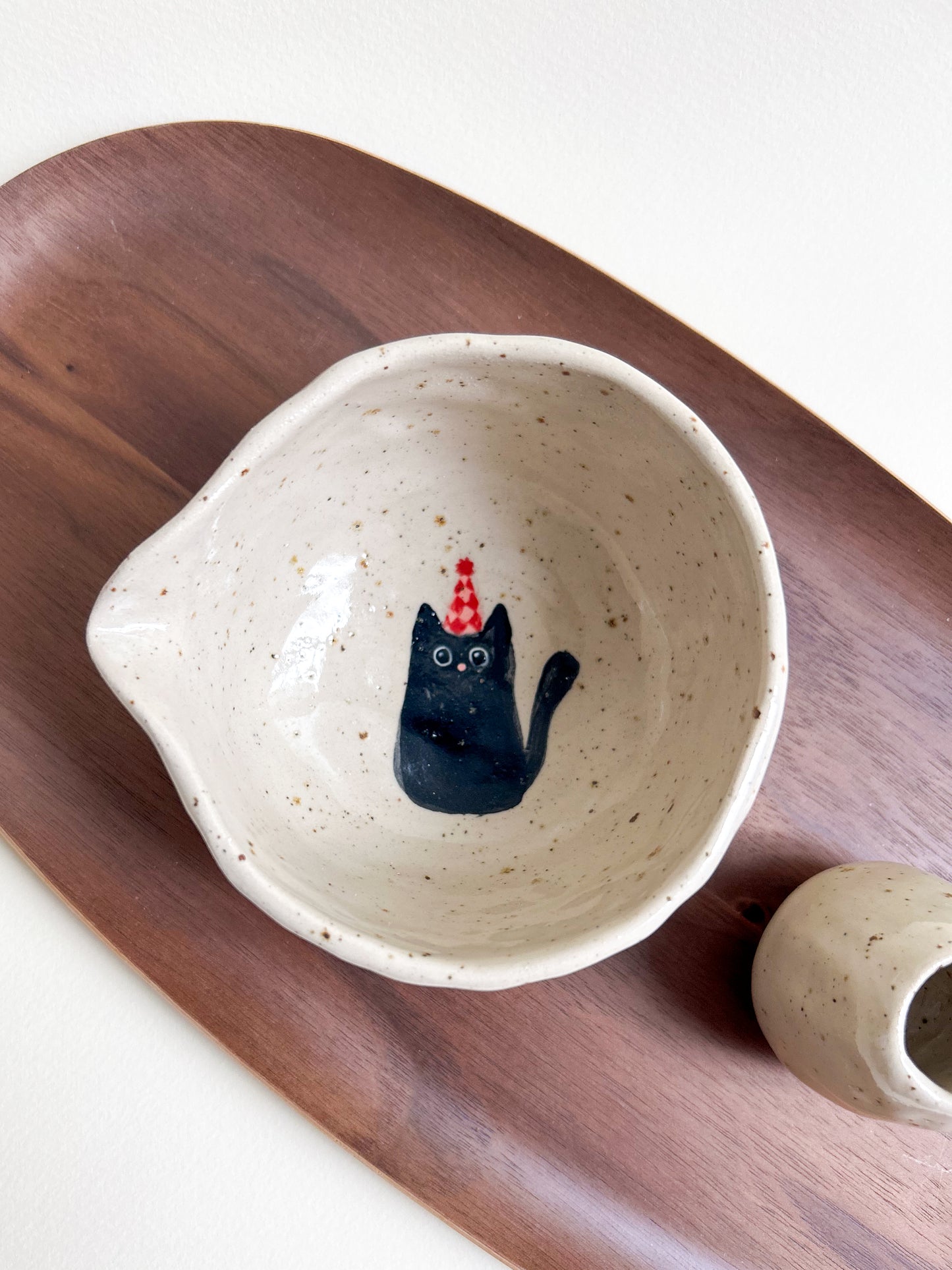 Bol à Matcha-chat + repose fouet